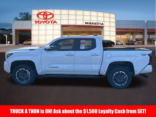 2024 Toyota Tacoma Hybrid TRD Sport 2