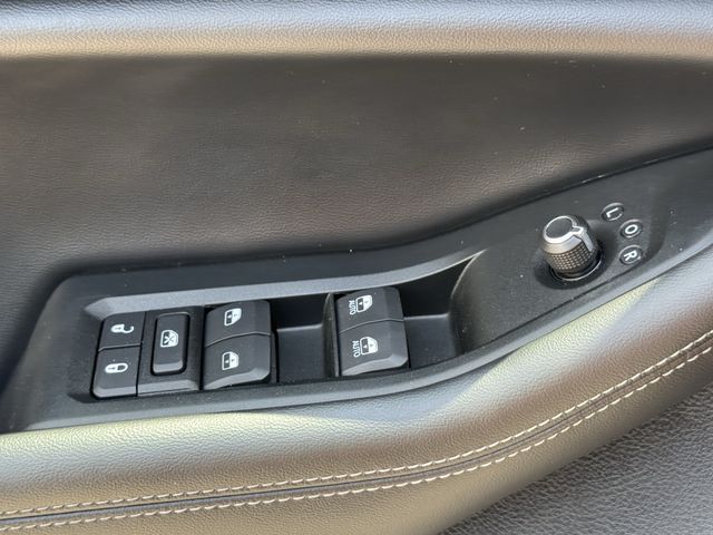 2025 Jeep Grand Cherokee Altitude Black at River Oaks CDJR