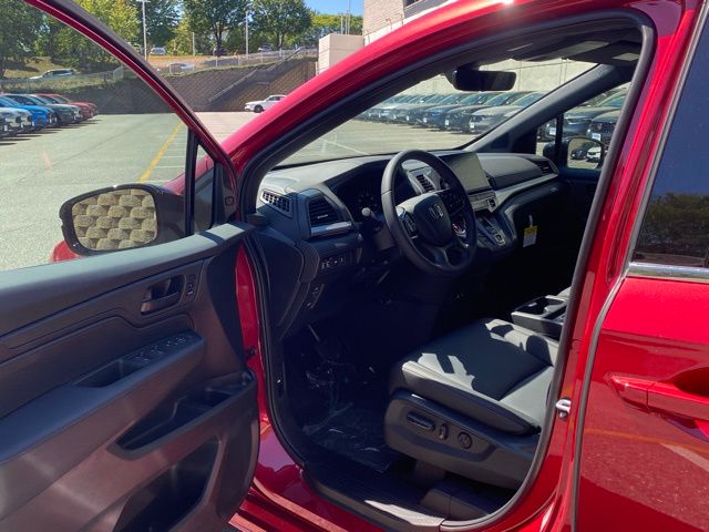 new 2026 Honda Odyssey car, priced at $45,845