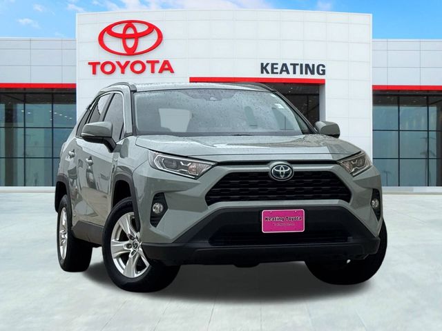 2021 Toyota RAV4 Hybrid XLE