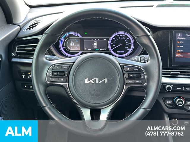 Used 2022 Gray Kia LXS image 28