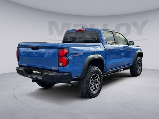 View vehicle photo 5