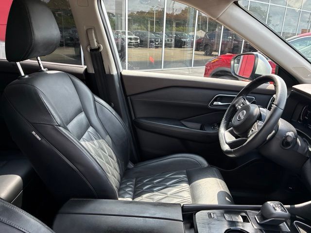 2022 Nissan Rogue Platinum Silver at Ross Downing Buick GMC