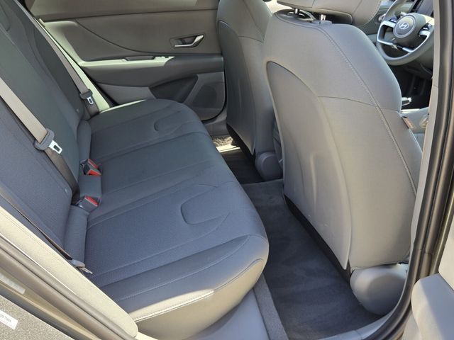 2026 Hyundai Elantra - $21,291