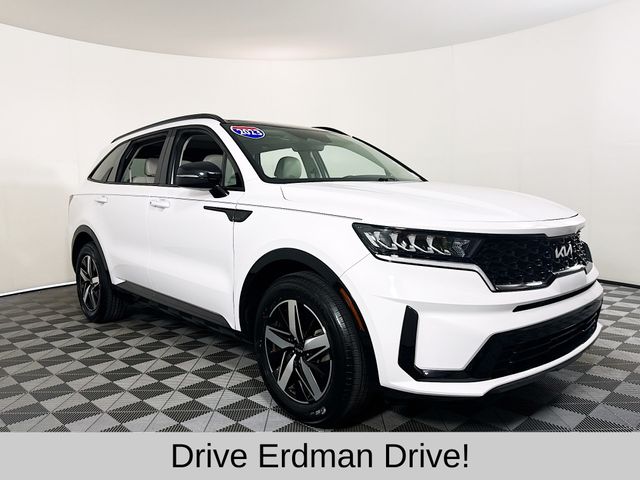 2023 Kia Sorento S AT's photo
