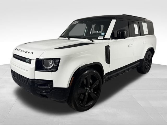 2023 Land Rover Defender 130 X-Dynamic SE 3