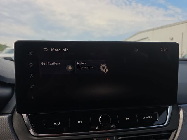 New 2026 White Nissan 2.5 SR image 23