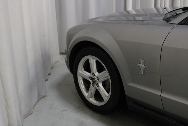 Used 2008 Silver Ford V6 Deluxe image 28