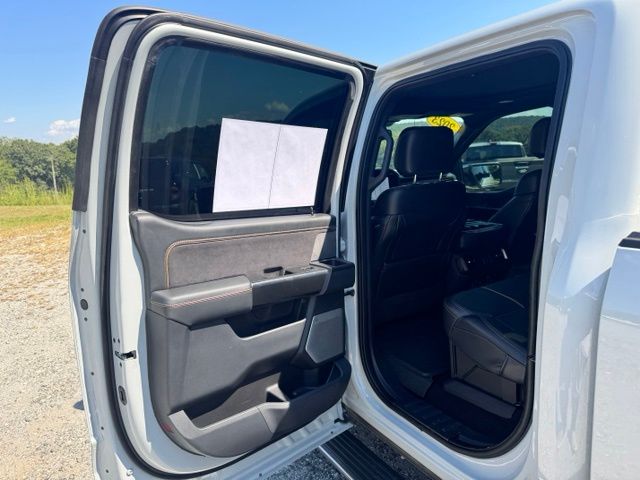 Used 2023 White Ford Platinum image 12