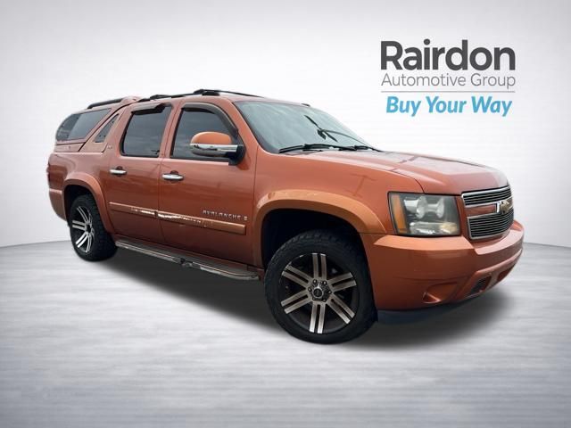Sunburst Orange Metallic 2007 Chevrolet Avalanche Pickup Truck Rear-Wheel Drive 4-Speed Automatic Overdrive