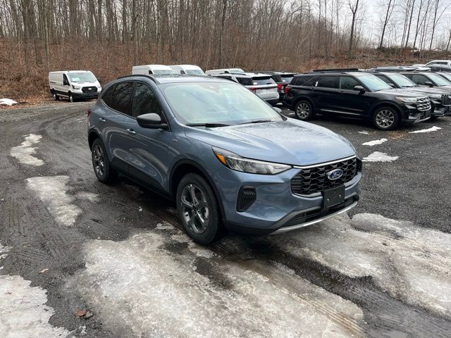 2026 Ford Escape ST-Line AWD