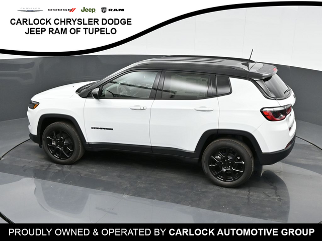 2024 Jeep Compass Latitude 29