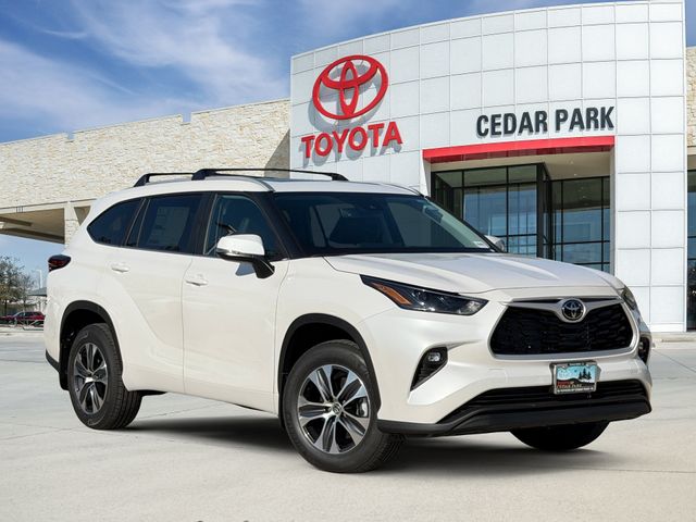 Pearl 2026 Toyota Highlander SUV / Crossover All-Wheel Drive 8-Speed Automatic