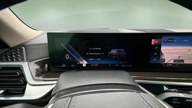 Used 2023 Black BMW xDrive40i image 17