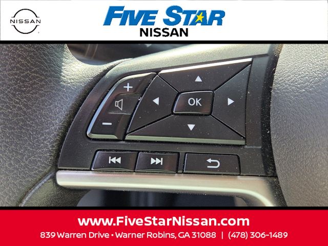 Used 2022 Black Nissan 2.5 SV image 25