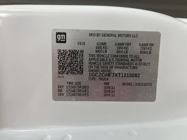 New 2026 Summit White Chevrolet Work Van image 30