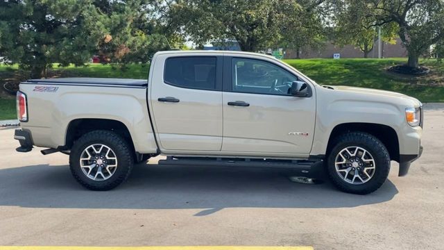 2022 GMC Canyon AT4 w/Leather 9