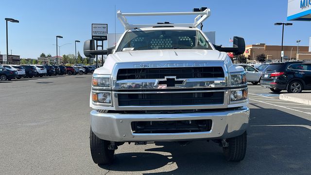 2024 Chevrolet Silverado 5500HD Work Truck 3