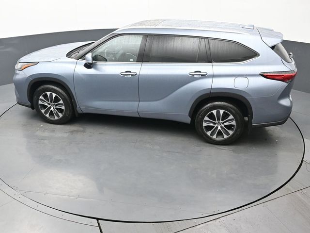 2021 Toyota Highlander XLE 39