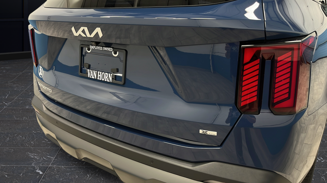 Used 2024 Black Kia X-Line SX image 40