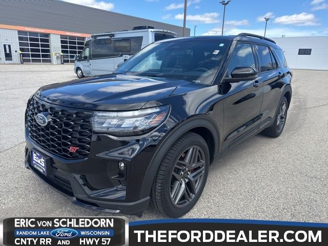 Black Metallic 2025 Ford Explorer ST AWD SUV / Crossover All-Wheel Drive Automatic