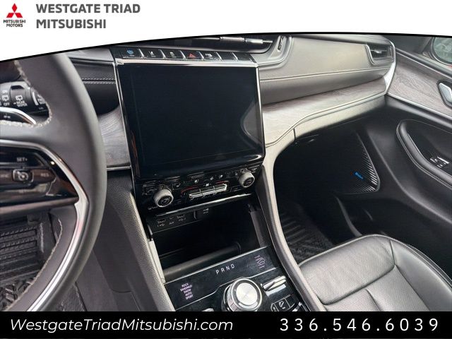 JeepGrand Cherokee13