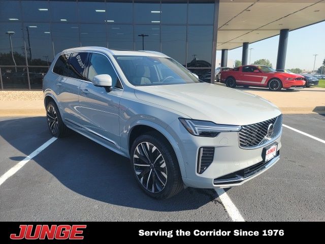 2026 Volvo XC90 B5 Plus 7-Passenger AWD