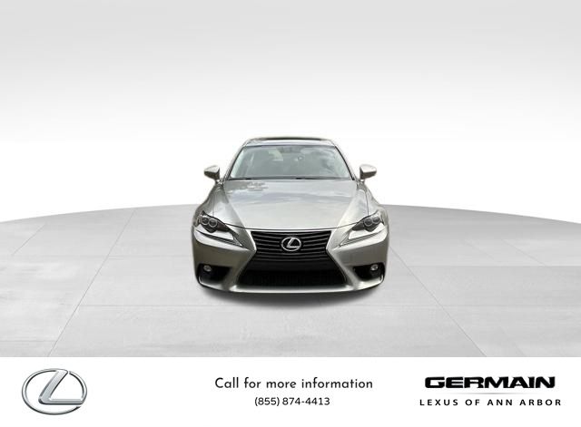 2016 Lexus IS 300 photo 8