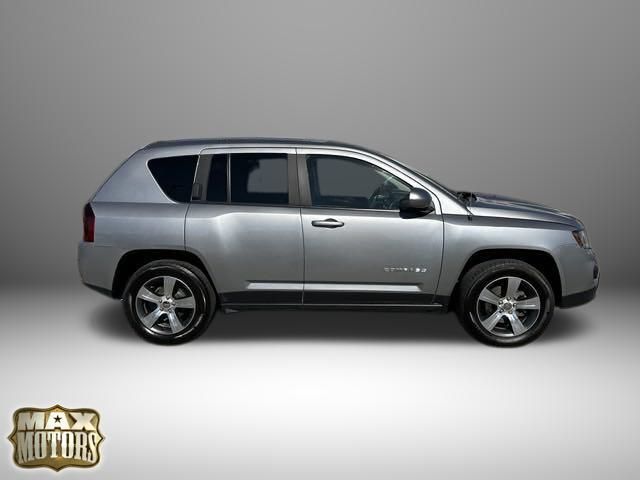 2019 Jeep Compass Altitude 9