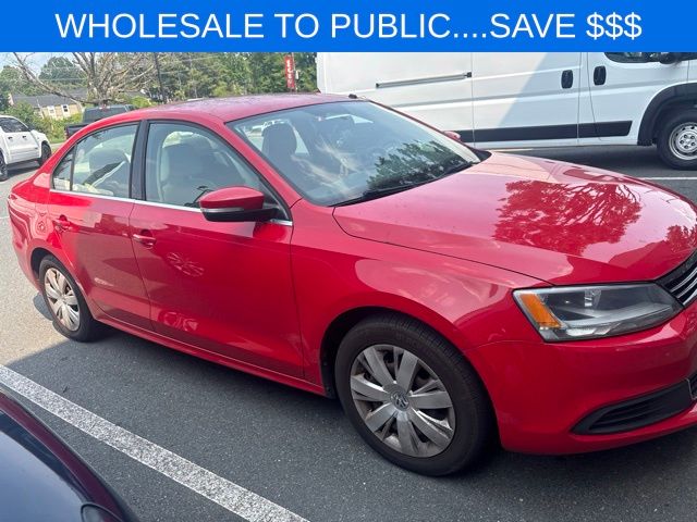 Tornado Red 2013 Volkswagen Jetta Sedan Front-Wheel Drive 6-Speed Automatic