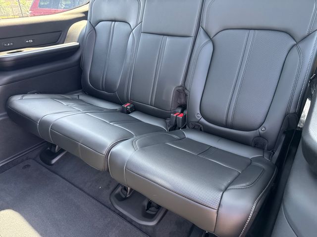 New 2026 Jeep Grand Wagoneer SUV