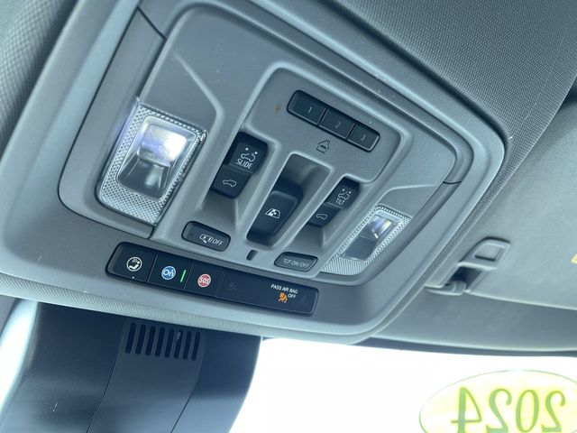 Used 2024 Chevrolet Silverado 1500 For Sale in Muncie, IN