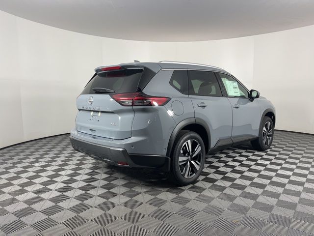 2025 Nissan Rogue SL 11