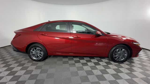 New 2025 Hyundai Elantra Hybrid For Sale in Indianapolis, IN