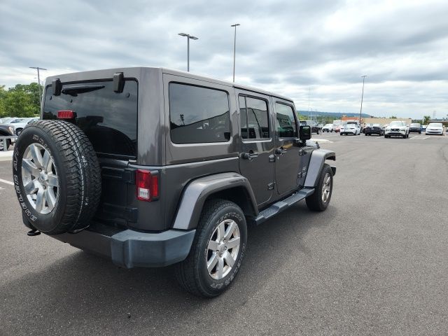 2017 Jeep Wrangler Unlimited Sahara 6