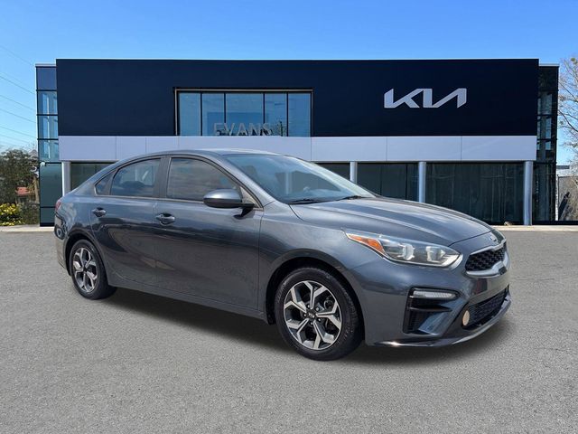 2020 Kia Forte LXS AT's photo