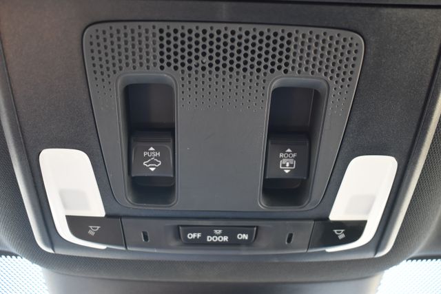 Used 2025 Honda Pilot SUV