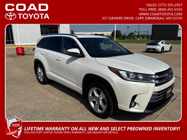 White (Blizzard Pearl) 2017 Toyota Highlander Limited AWD SUV / Crossover All-Wheel Drive 8-Speed Automatic