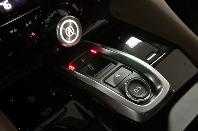 New 2026 Liquid Carbon Metallic Acura Technology Package image 20