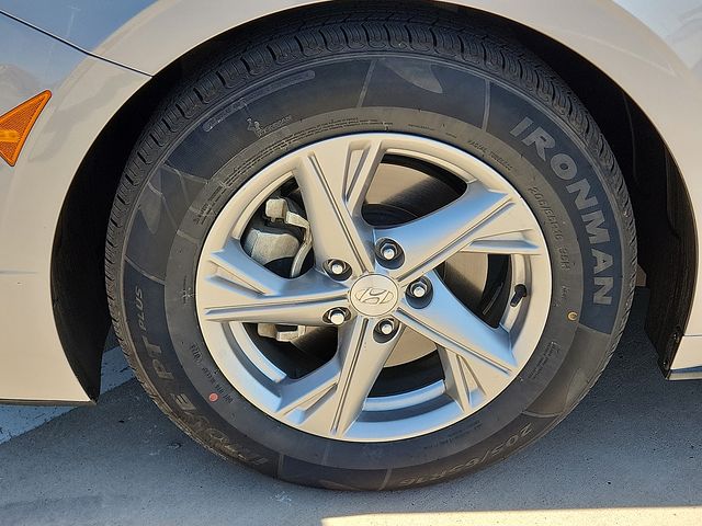 Used Car 2023 Hyundai Sonata  Se For Sale Under $25,000 In Plainview, Texas