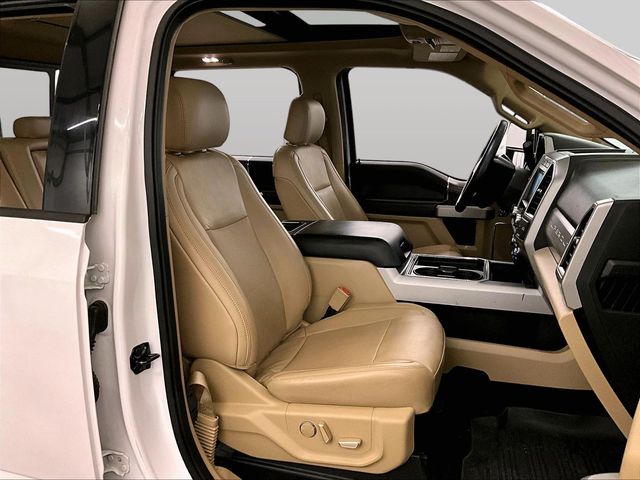 2019 Ford F-250SD Lariat White at Phil Fitts Ford