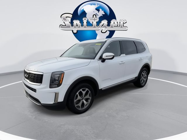 Certified Used 2022 White Kia EX image 4