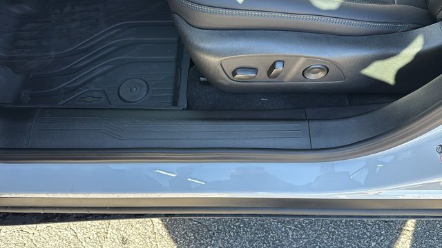 new 2026 Chevrolet Equinox EV car, priced at $43,965