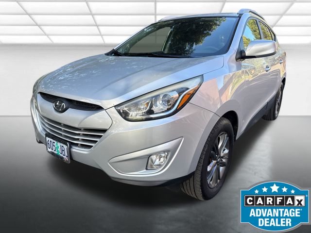Diamond Silver Metallic 2015 Hyundai Tucson SE AWD SUV / Crossover All-Wheel Drive 6-Speed Automatic Overdrive
