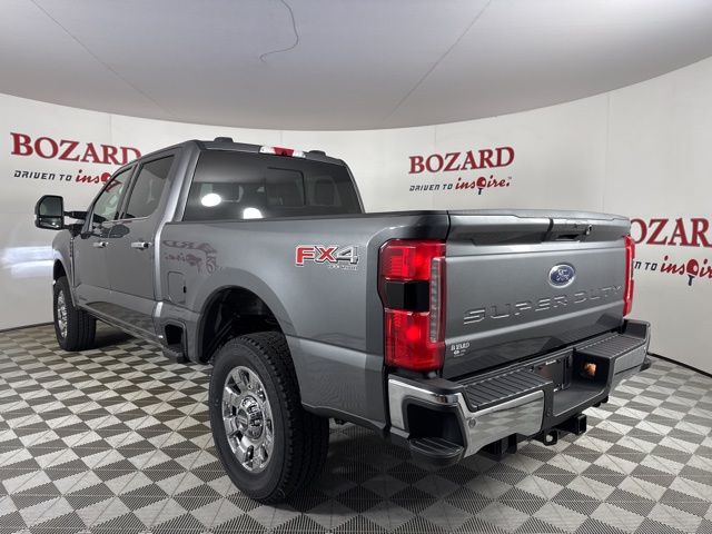 2025 Carbonized Gray Metallic Ford F-250SD Lariat 4X4 Truck
