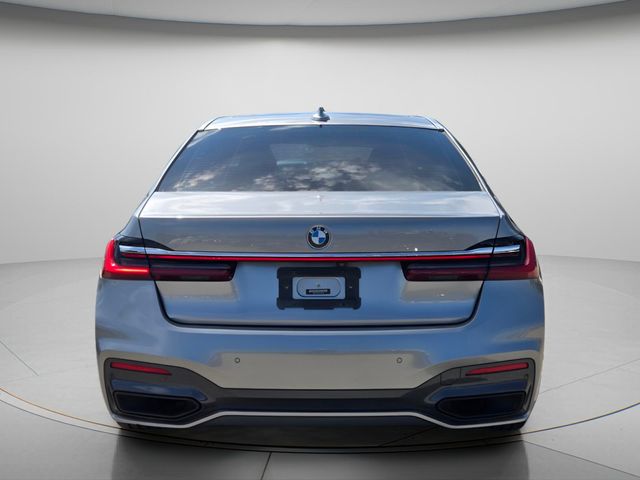 2021 BMW 740i - $36,291
