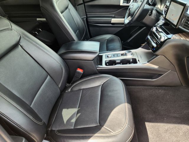 2022 Agate Black Metallic Ford Explorer Limited 4X4 SUV