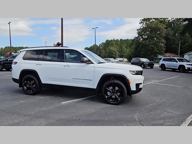 2025 Jeep Grand Cherokee L Altitude X 4x2