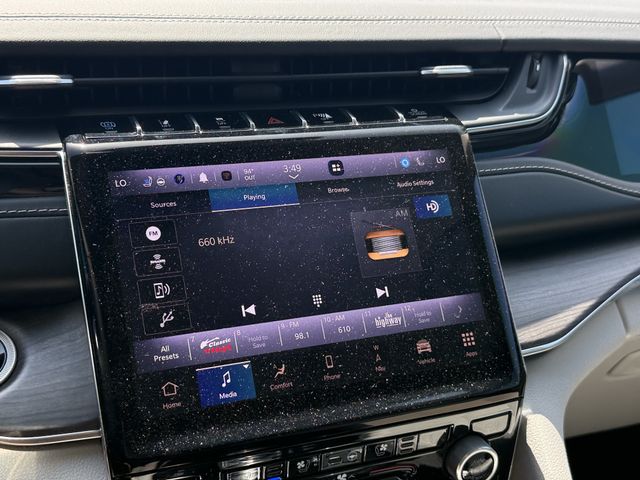 2022 Jeep Grand Cherokee Overland 4xe White at Central Houston Nissan
