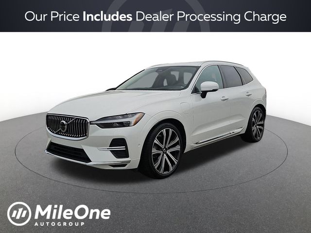 Crystal White,White 2023 Volvo XC60 SUV / Crossover All-Wheel Drive Automatic